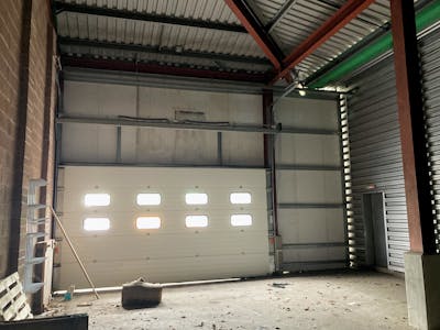 Unit 6, Tagomago Business Park, Cardiff, Industrial To Let - 6 Tagomago 03.JPG