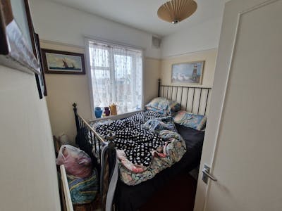 25 London Road, Waterlooville, Leisure / Office / Retail For Sale - 20260223_110539.jpg