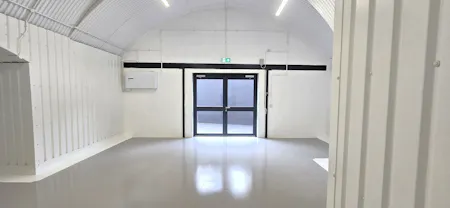 Arch 451, Andre Street, London, Industrial To Let - 20260508_125703 - Edited.jpg