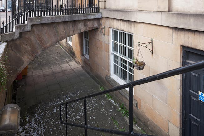 Lower Ground Floor 21 Blythswood Square, Glasgow, Other / Offices / Retail To Let - PHOTO20250514092122 3.jpg