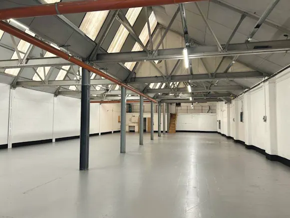 Unit 9a Britannia Estate, Leagrave Road, Luton, Industrial To Let - Image 2.jpg