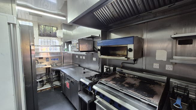 102 Dumbarton Road, Glasgow, Other To Let - 20250926_141016.jpg