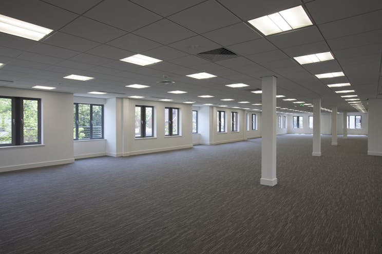 Kingslea House, Bay Tree Avenue, Leatherhead, Offices To Let / For Sale - _MG_0130.jpg