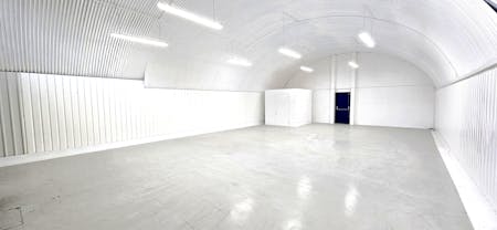 Arch 206, Barnardo Street, London, Industrial To Let - 20260501_180535 - Edited.jpg