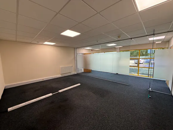 Unit 17 Ash, Kembrey Park,, Swindon, Industrial To Let - 5.jpg