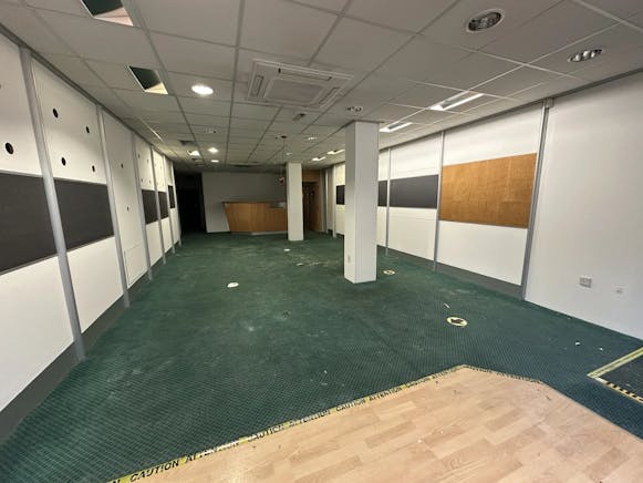 133 B, South Street, Perth, Retail To Let - image.png