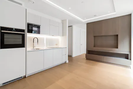 Brooke Street, London, Residential Flat To Let - Studio Kitchen/Living Space