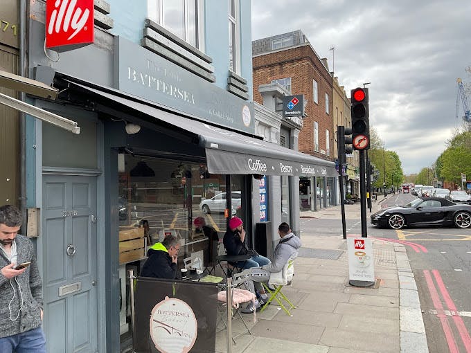 55 Battersea Bridge Road, London, Cafe (A1) Lease Assignment - Frontage 2.jpg