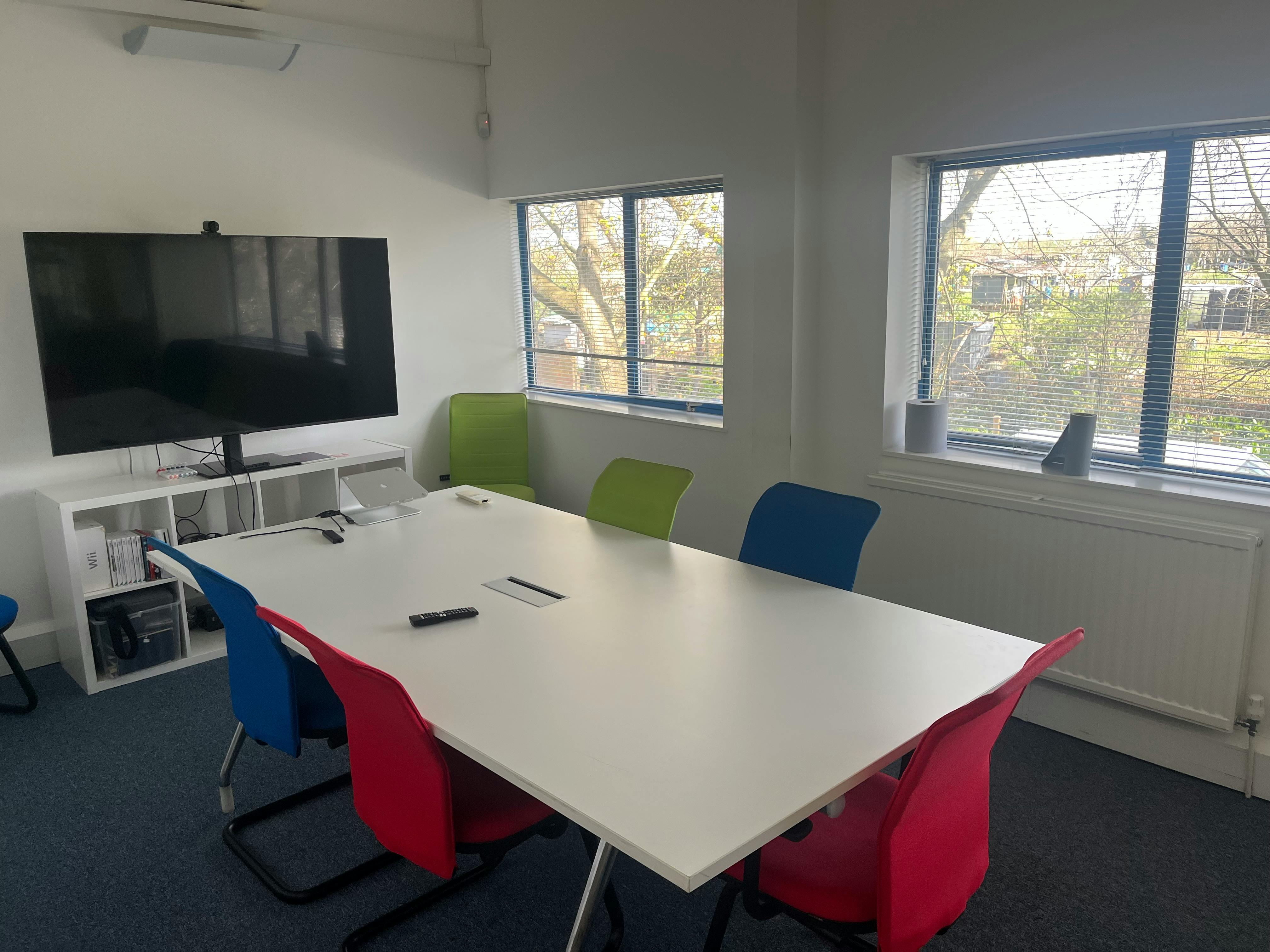 Industrial Unit in London - photo 4