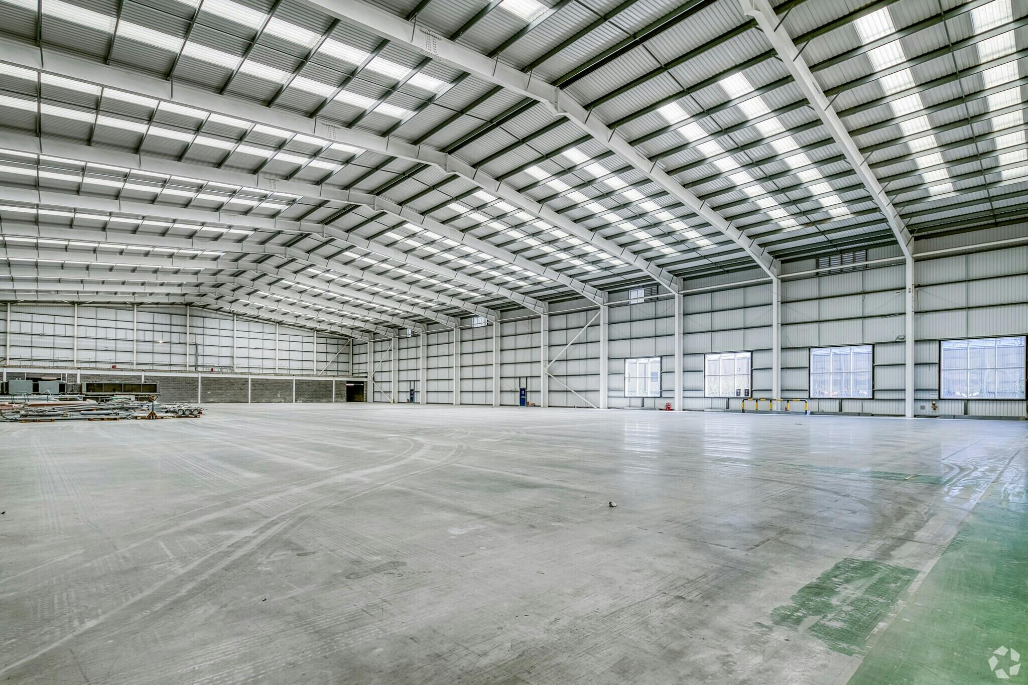 Unit 12, South Lancashire Industrial Estate, Ashton in Makerfield, Industrial / Warehouse Lease Assignment - 9.jpg