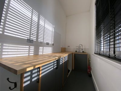 93 Kingsland Road, London, Office To Let - IMG_2887.jpg