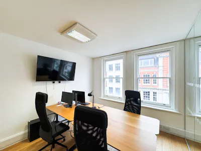 116 Great Portland Street (3rd Floor), London, Office To Let - IMG_2934.jpg