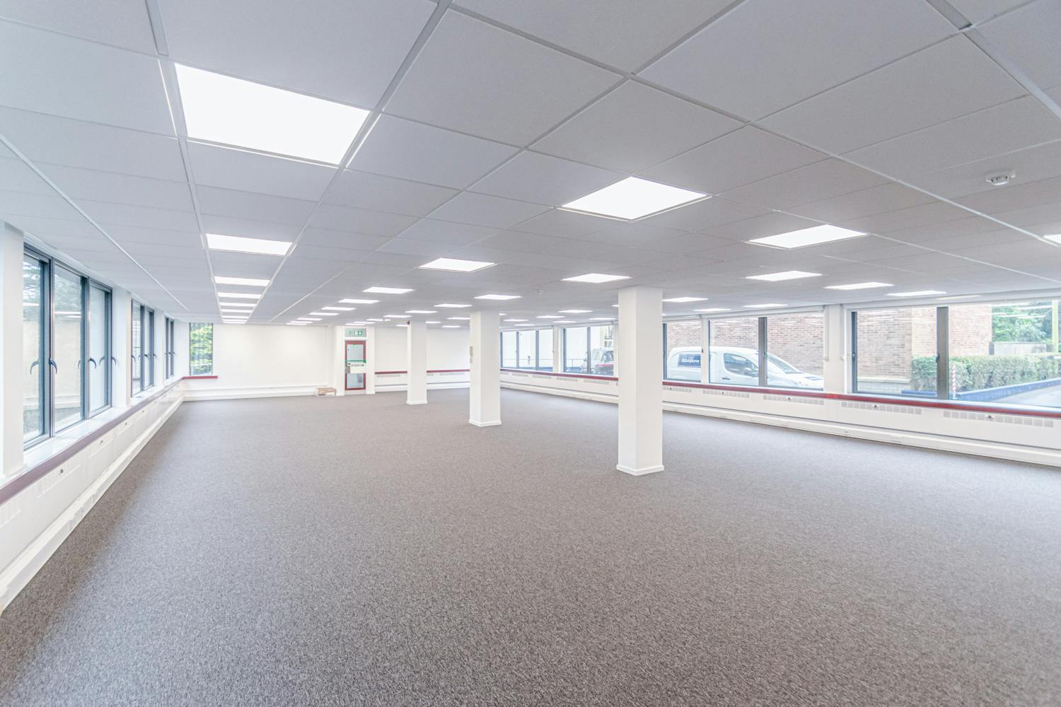 Office in Bournemouth - photo 2