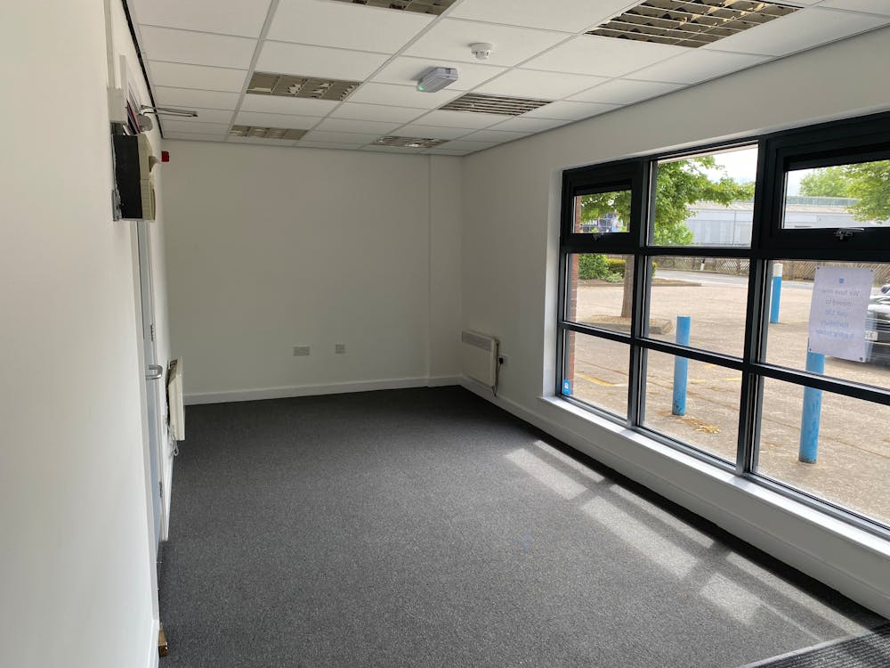 Unit 299, Hartlebury Trading Estate, Hartlebury, Worcester, Industrial / Industrial/Logistics / Industrial / Storage / Industrial / Warehouse To Let - IMG-2246.jpg