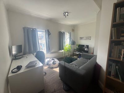 82-84 Seven Sisters Road, Holloway, Investment For Sale - 9.jpg