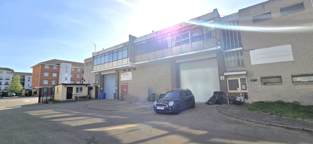 Unit 8, Lyndean Industrial Estate - 20260408_161620 - Edited.jpg