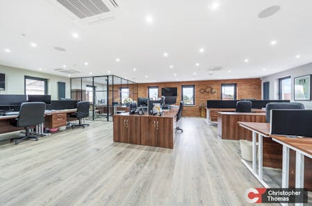 Montreaux House, Staines-upon-Thames, Office To Let - Open Plan.jpg