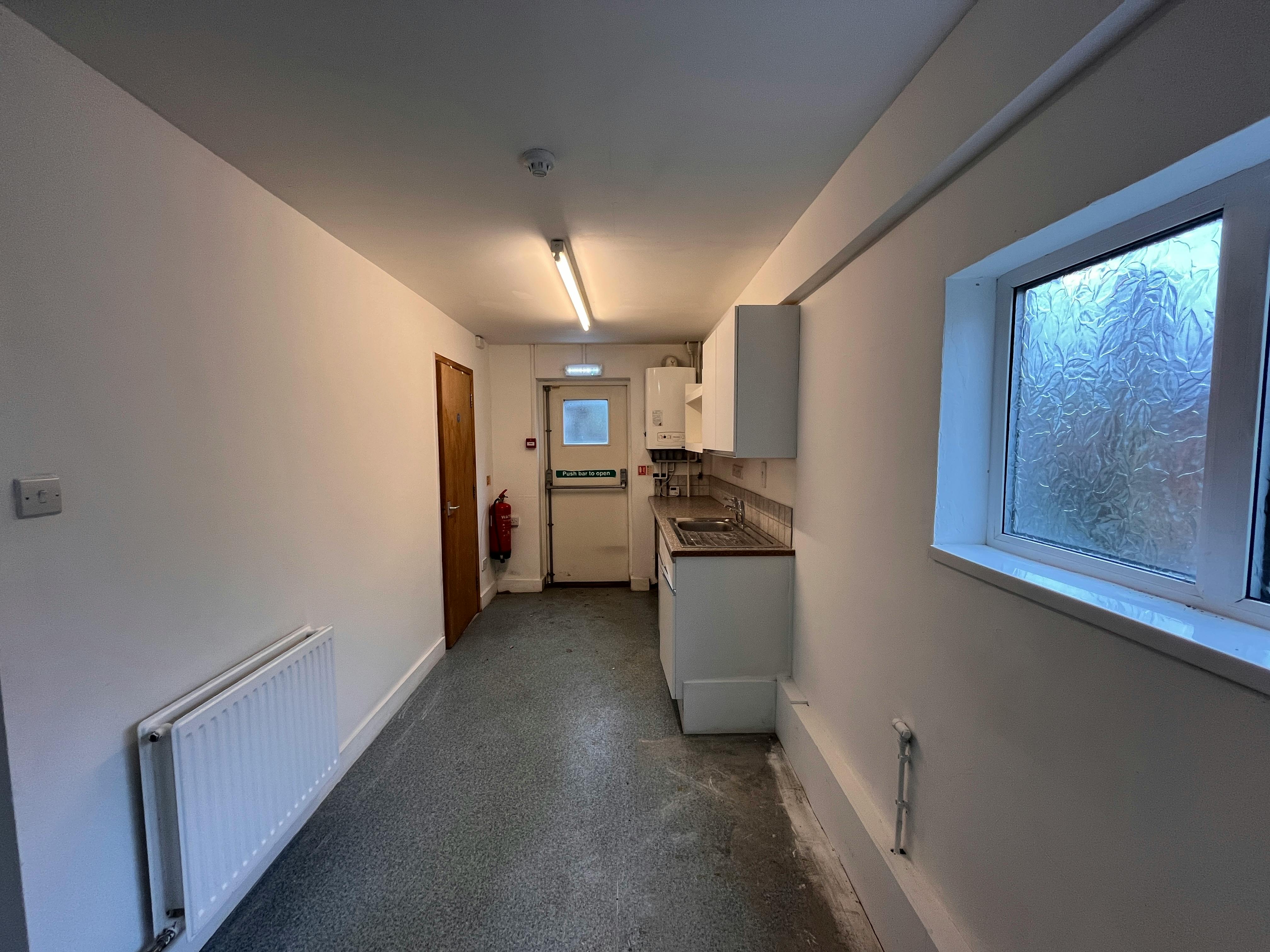 10A Weston Road, Aylesbury, Development / Investment / Offices / Retail For Sale - Image (12).jpg