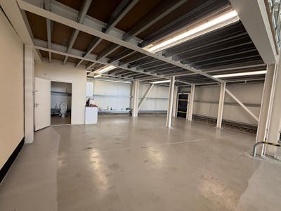 Unit 6, Amber Business Park, Canvey Island, Industrial To Let - WhatsApp Image 2026-06-26 at 14.27.44 (4).jpeg