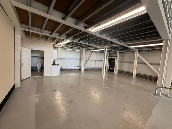 Unit 6, Amber Business Park, Canvey Island, Industrial To Let - WhatsApp Image 2026-06-26 at 14.27.44 (4).jpeg