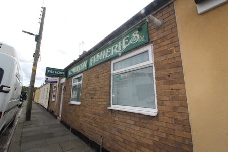3 Low Cleveland Street, Saltburn-by-the-Sea, Residential / Retail For Sale - IMG_5637.JPG