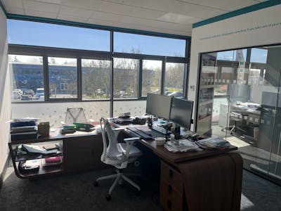 Unit 5 First Floor Offices, Midshires Business Park, Aylesbury, Office For Sale - 20260319_101449225_iOS.jpg