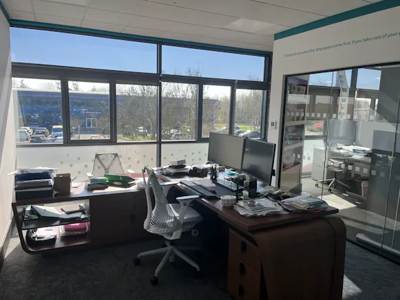 Unit 5 First Floor Offices, Midshires Business Park, Aylesbury, Offices For Sale - 20260319_101449225_iOS.jpg