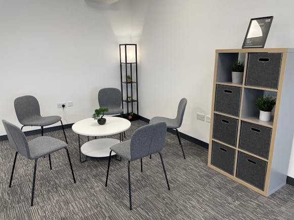 Pure Offices, Midshires House, Smeaton Close, Aylesbury, Offices / Offices To Let - Suite 64 dressed 7  April 2024.jpg