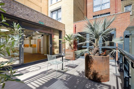32 Prescot Street, London, Office To Let - 2 32 Prescot St  terrace 2.jpg