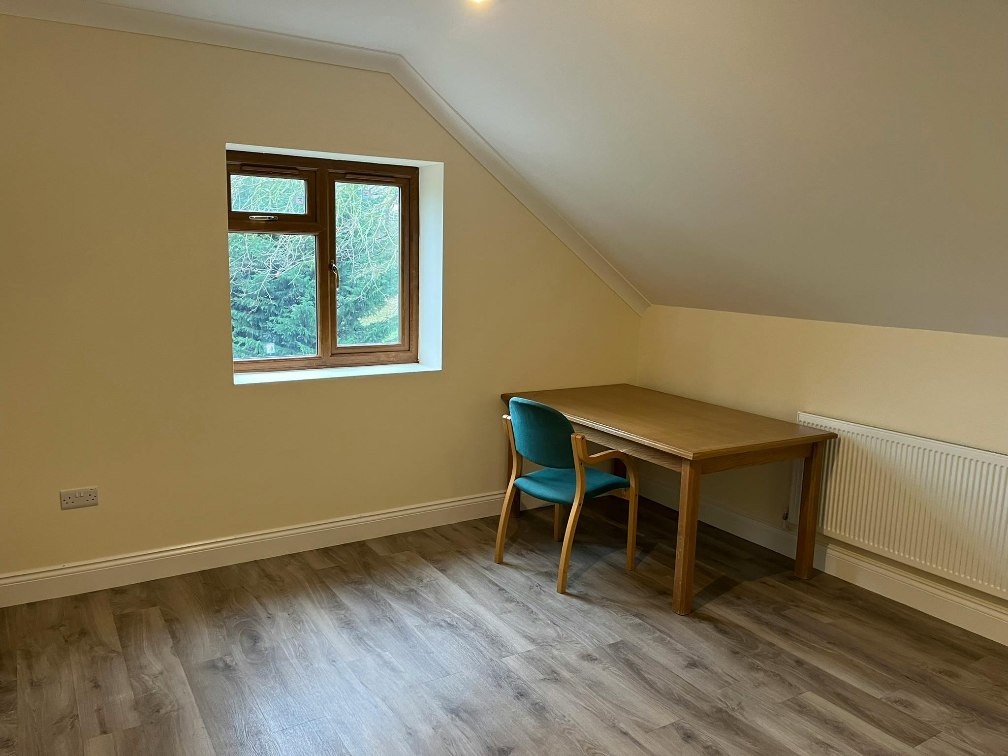 Tittershall Lodge, Kingswood Lane, Aylesbury, Land / Offices / Retail To Let - IMG_2843.JPEG