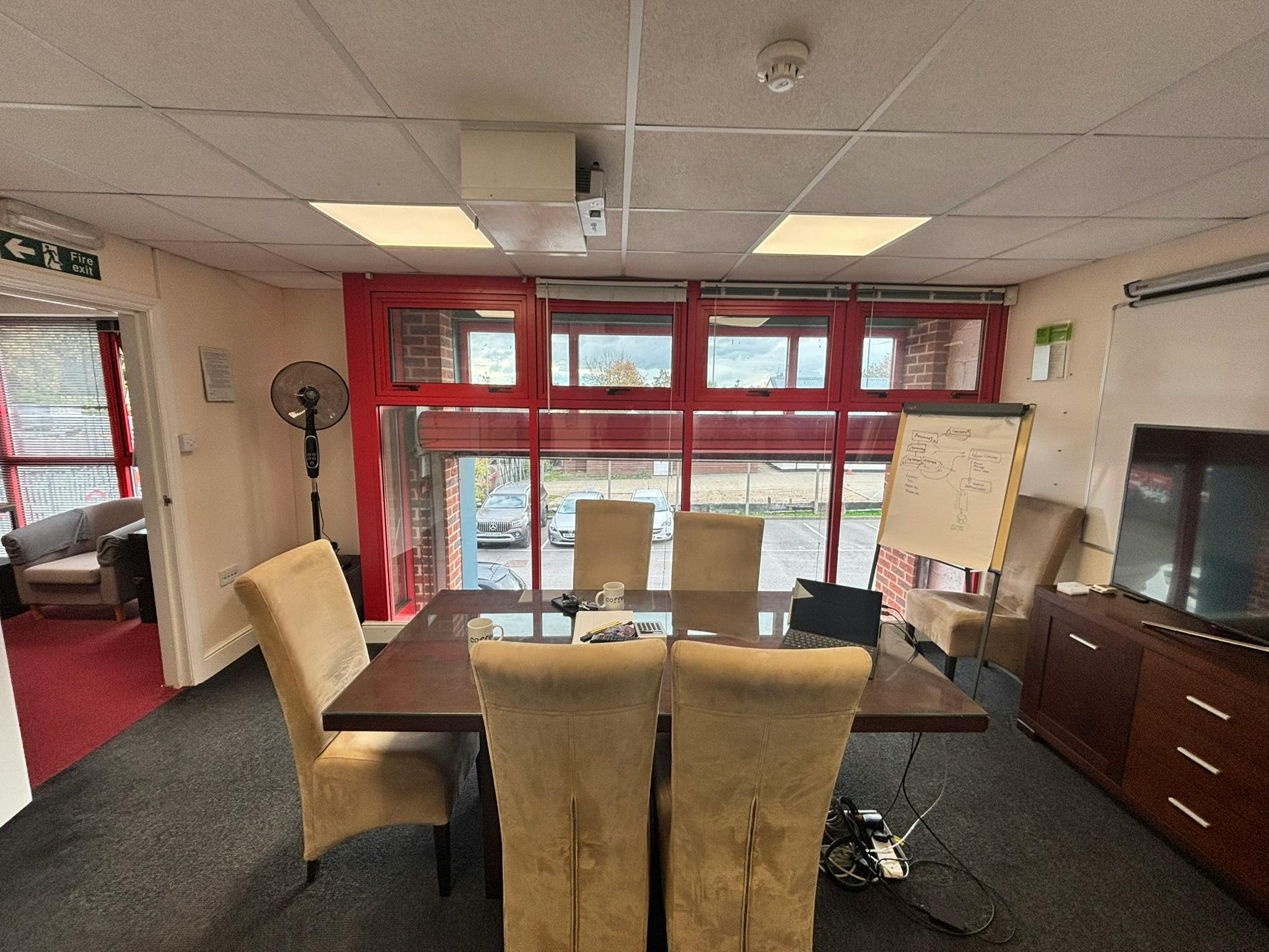 Office in Southampton - photo 3