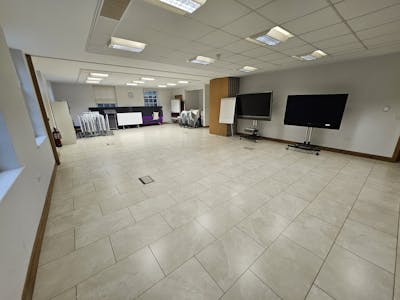 6 Oxford Place, Manchester, Office To Let - 20251107_112313.jpg