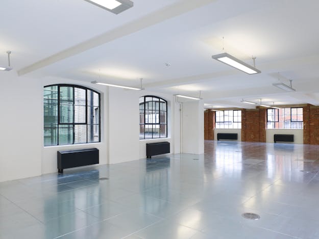 Medius, London, Office To Let - CF016946.jpg