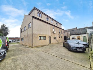 103-105 High Road, Benfleet, Office To Let - 3fbe1ec3WhatsApp 20Image 2020250311 20at 20151115_39c2388d.jpg