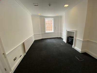 110 Wapping High Street, London, Office To Let - thumbnail_IMG_3699.jpg