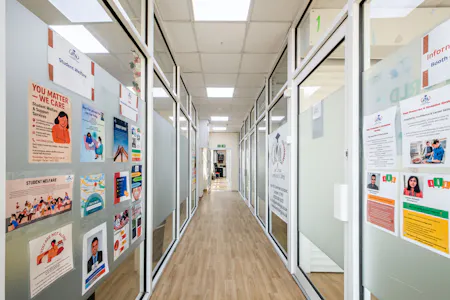 149-151 Commercial Road, London, Office To Let - Commercial Rd 149-151 2F - Low Res 6.jpg