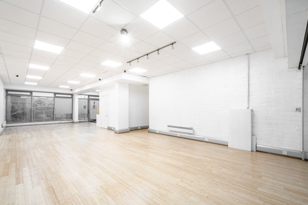 Unit 1 Ropewalk Gardens, London, Office To Let - Rope Walk Gdns U1 - Low Res 11.jpg