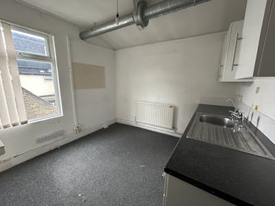 119 Plaistow Road, London, Office / Retail To Let - IMG_1235.JPG