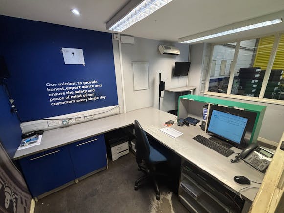 Former ATS Centre, Saltash, Industrial For Sale - IMG_2475.JPEG