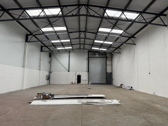 19 Lenton Drive, Leeds, Industrial/Logistics / Trade Counter To Let - IMG_8231.jpeg