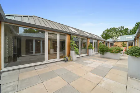 Rochelle School, 16 Playground Gardens, London, Office To Let - MD-BC-ArnoldCircus-6.JPG