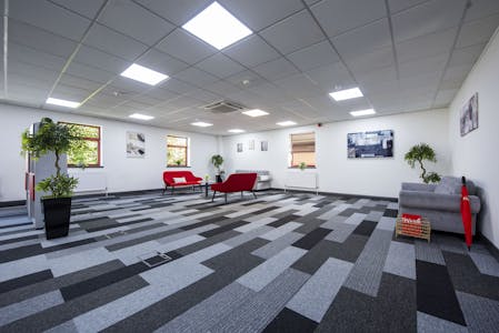 Cliffe Park, Cliffe Park Way, Bruntcliffe Road, Morley, Office To Let - SamT6811.jpg