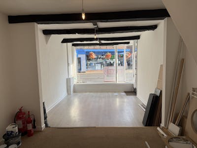 5 Swan Street, Alcester, Retail To Let - IMG_2275.JPG