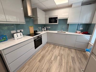 Cherry Orchard House, Rochford, Office To Let - 4cf10939-ccee-48cc-973c-81b039dcd356.JPG