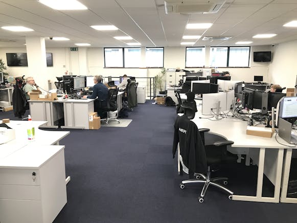 Unit 2 & 3 Ravensquay Business Centre, Orpington, Offices / Industrial For Sale - IMG_2113.JPG