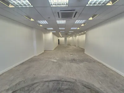4 Warren Street, Stockport, Retail To Let - 20260909_161453.jpg