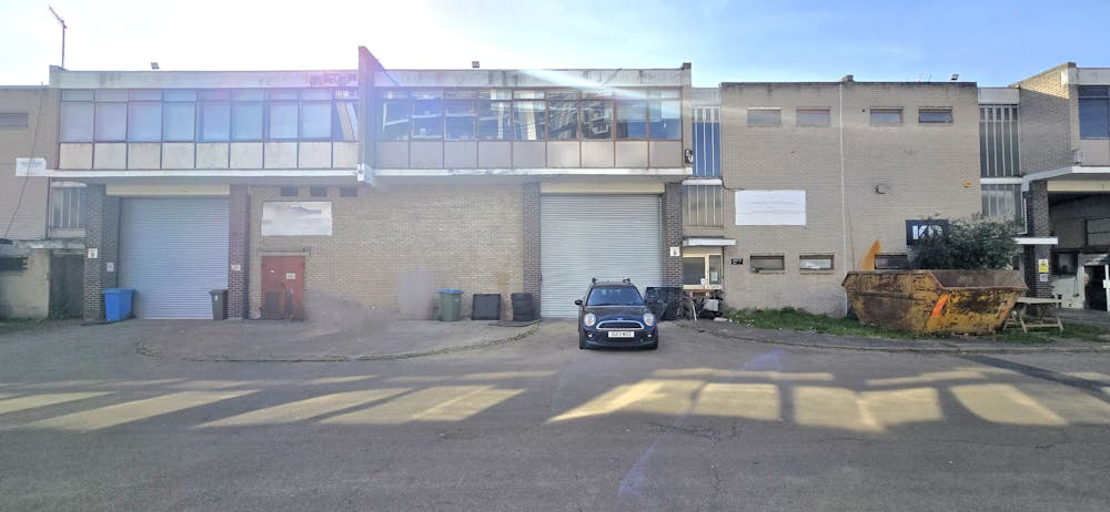 Unit 8 & Unit 9, Lyndean Industrial Estate - 20260408_161458 - Edited.jpg