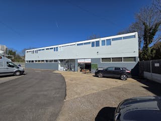 Unit 8B, 327 Southchurch Road, Southend-On-Sea, Office To Let - WhatsApp Image 2026-04-07 at 12.00.28.jpeg