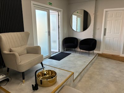 18 Payne Street, Glasgow, Office To Let - Entrance
