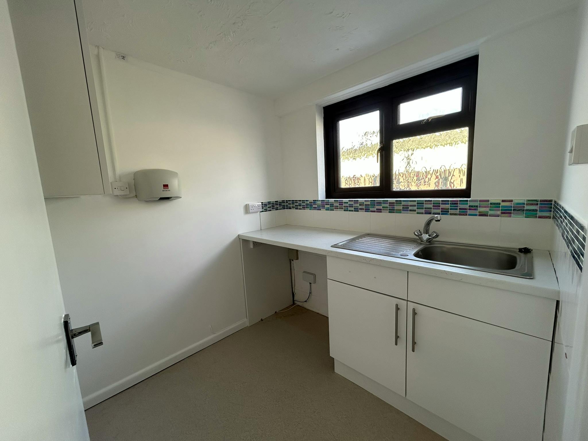 Ellough, Unit 32, Ellough Industrial Estate